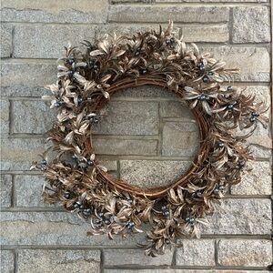 NWT Jim Marvin 24" Pearly Metallic Wreath